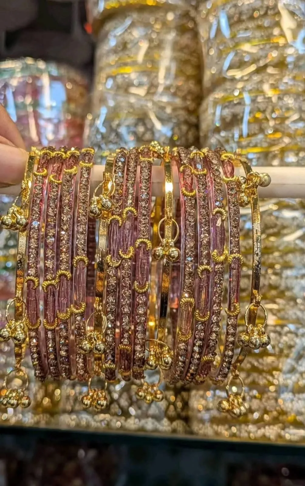 কাশ্মীরা চুড়ি সেট – Kashmira Stylish Bangle Set